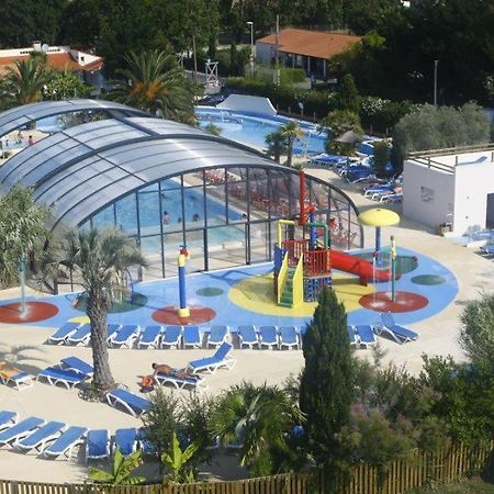 Camping Officiel Siblu Mer Et Soleil Hotell Saint-Georges-d'Oleron Eksteriør bilde